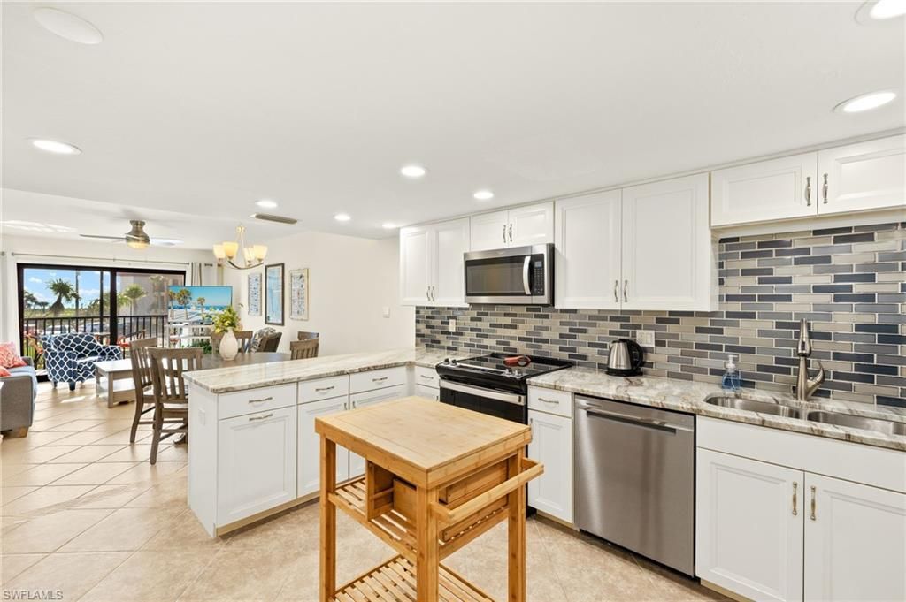 671 E Gulf Dr , Unit 2C2, Sanibel, FL 33957 Photo