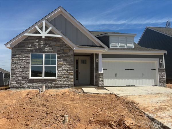 8684 Acadia Parkway, Sherrills Ford, NC 28673