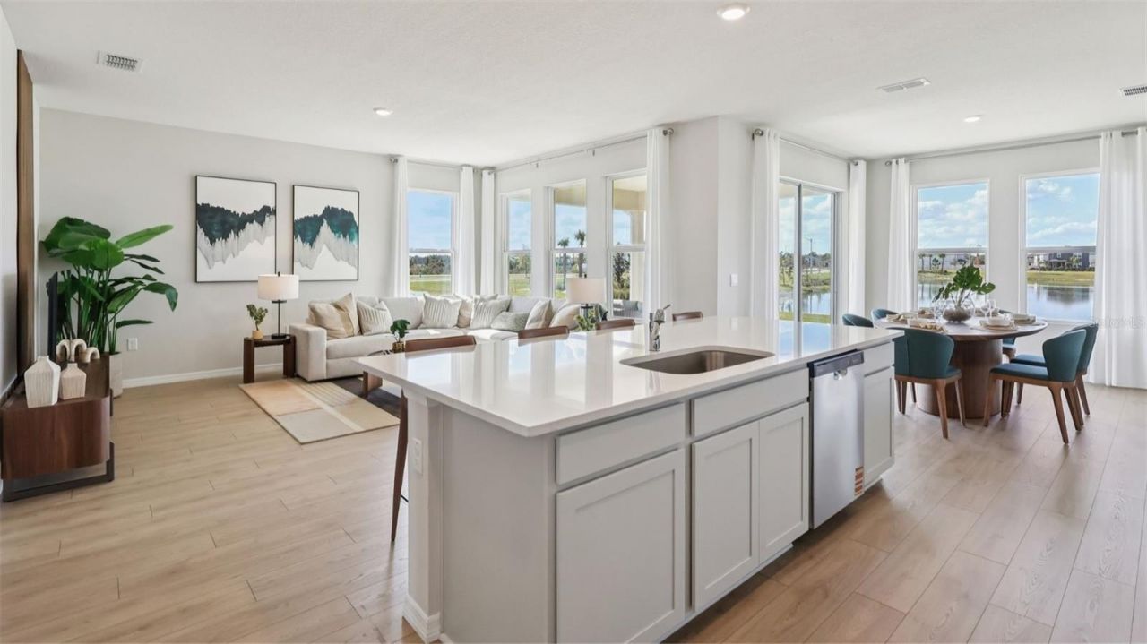 2103 Ashwood Bluff Drive, Ocoee, FL 34761 Photo