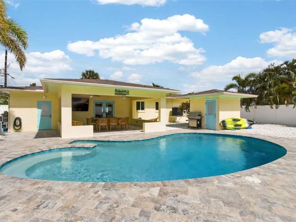 517 39TH AVENUE, ST PETE BEACH, FL 33706