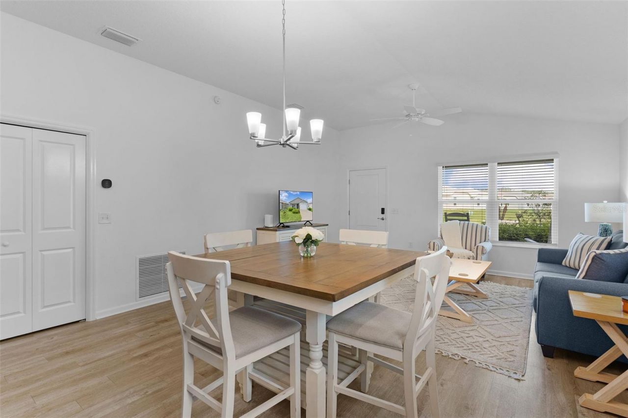 1926 Hux Court , The Villages, FL 34762 Photo