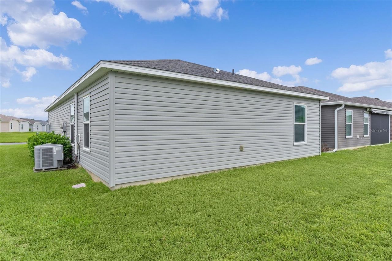 1926 Hux Court , The Villages, FL 34762 Photo