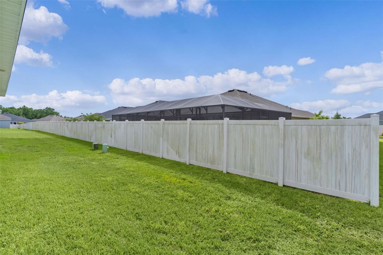 1926 Hux Court , The Villages, FL 34762 Photo