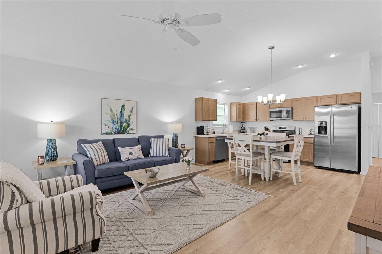 1926 Hux Court , The Villages, FL 34762 Photo