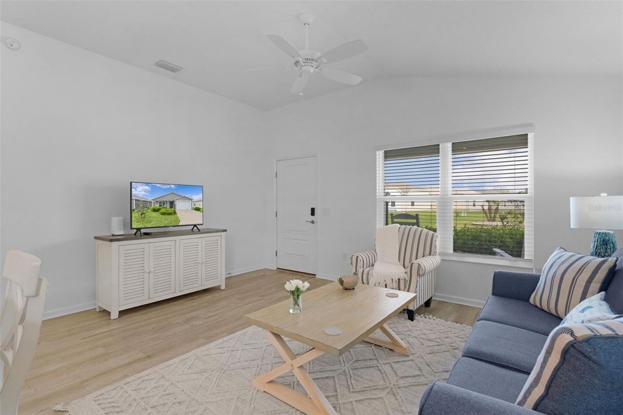 1926 Hux Court , The Villages, FL 34762 Photo