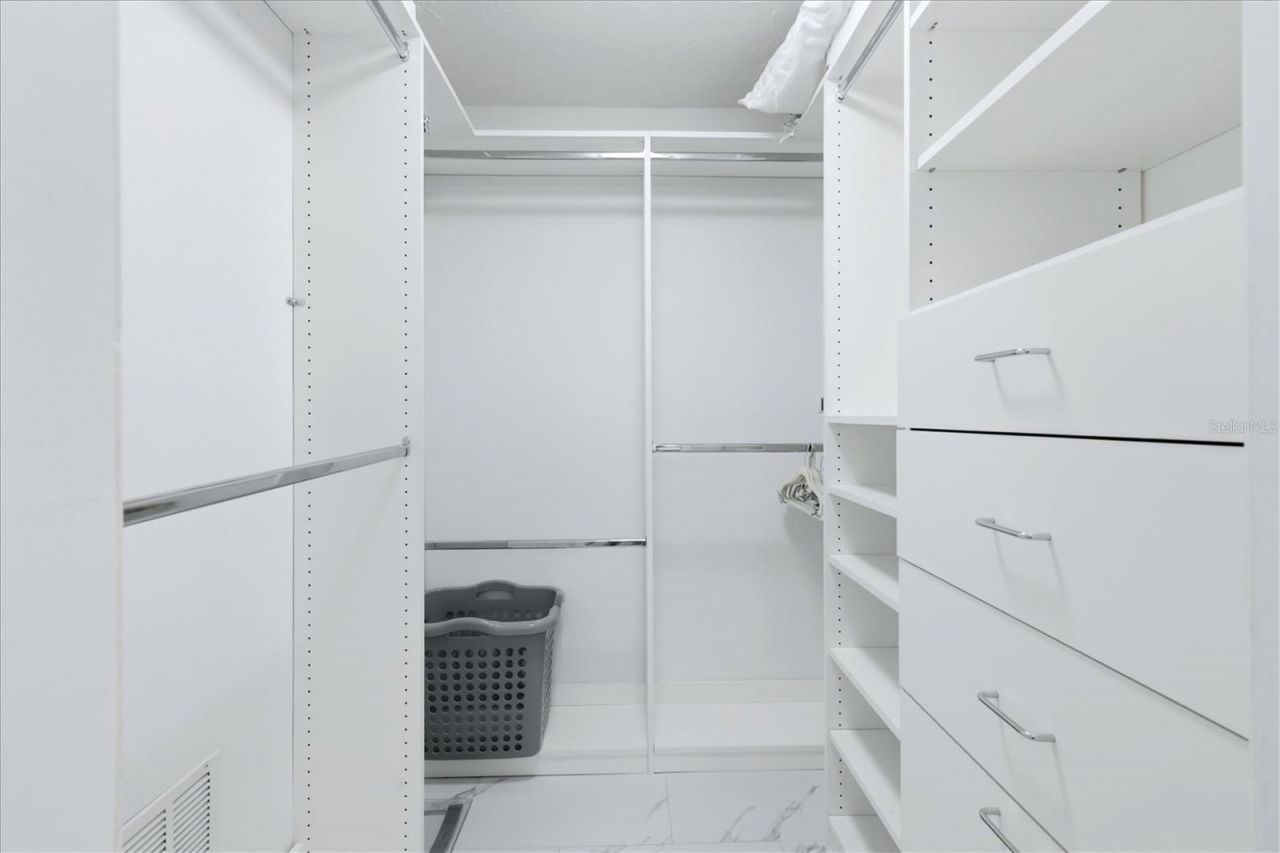 5655 Gulf Of Mexico Drive, Unit A107, Longboat Key, FL 34228 Photo