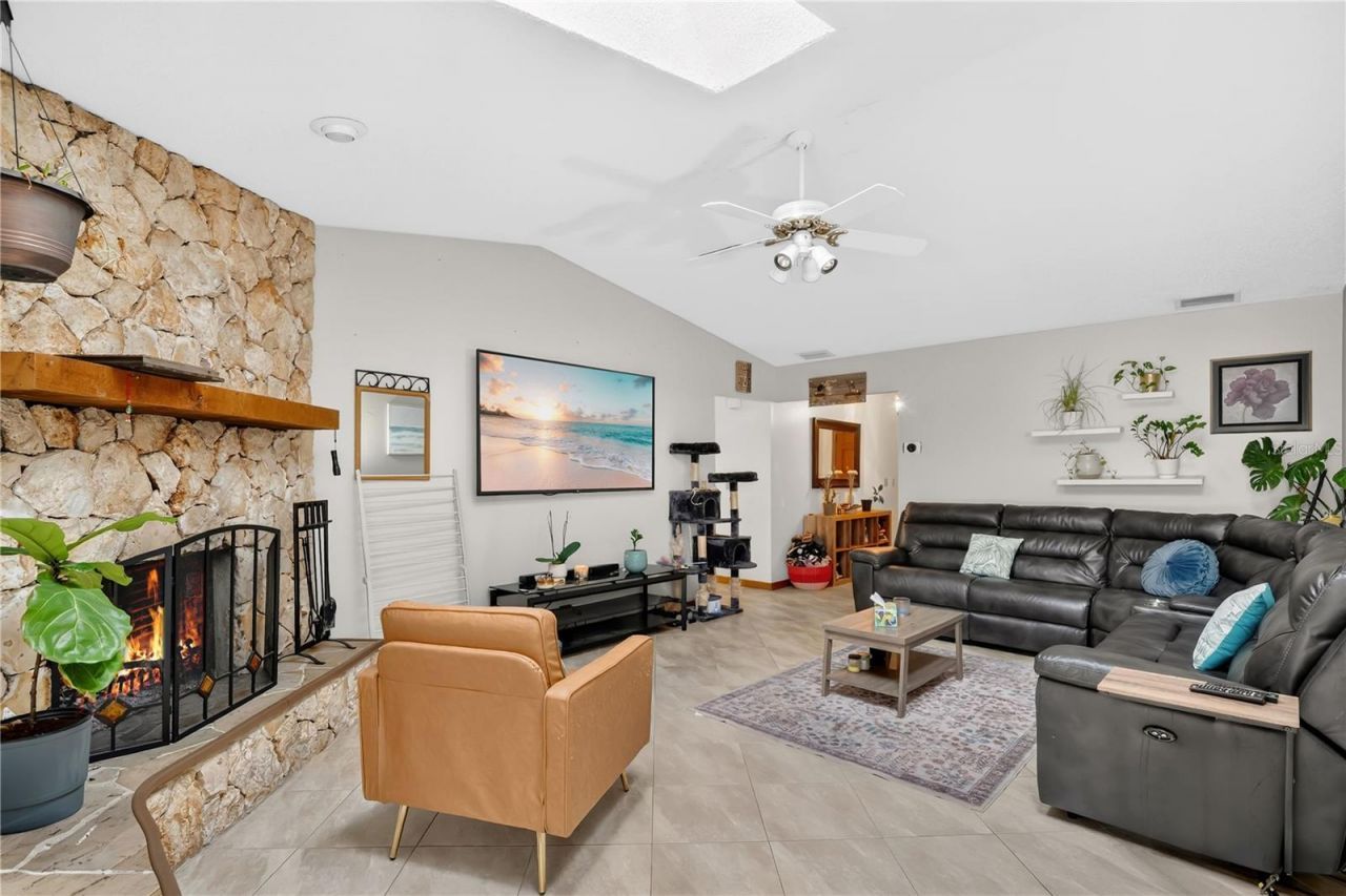 257 Gary Boulevard, Longwood, FL 32750 Photo