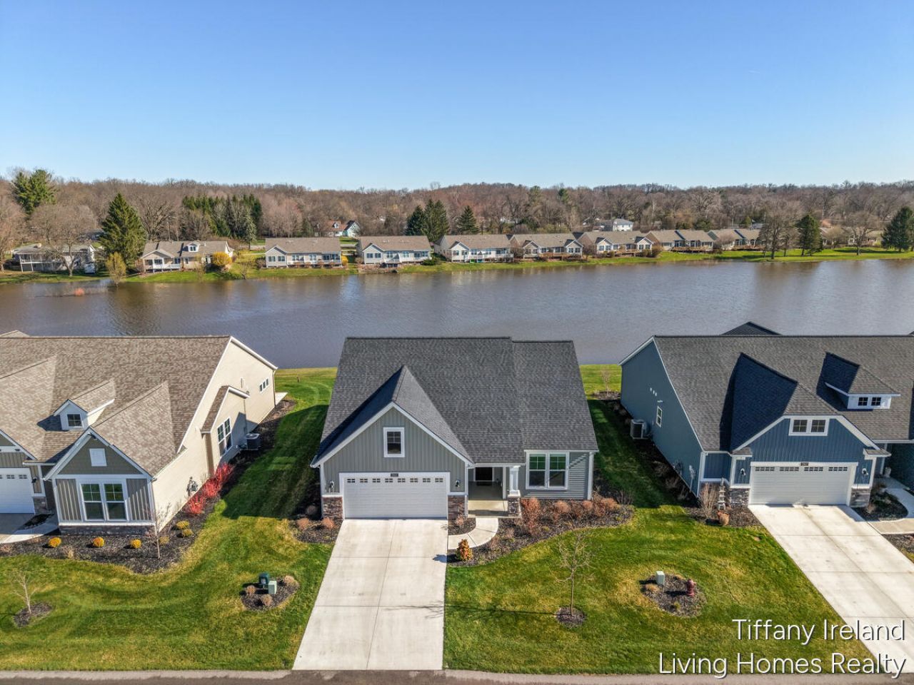 2911 Isle Grand Drive Ne, Belmont, MI 49306 Main Photo