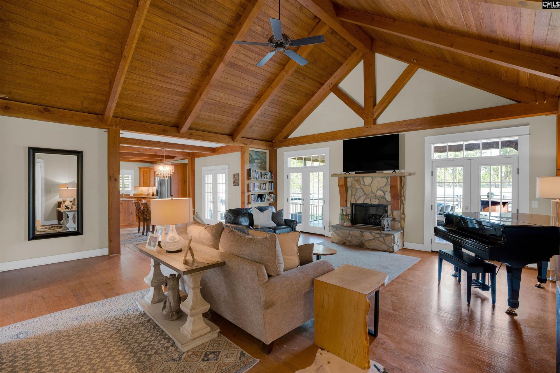 4097 Snaffle Bit Drive Photo 11