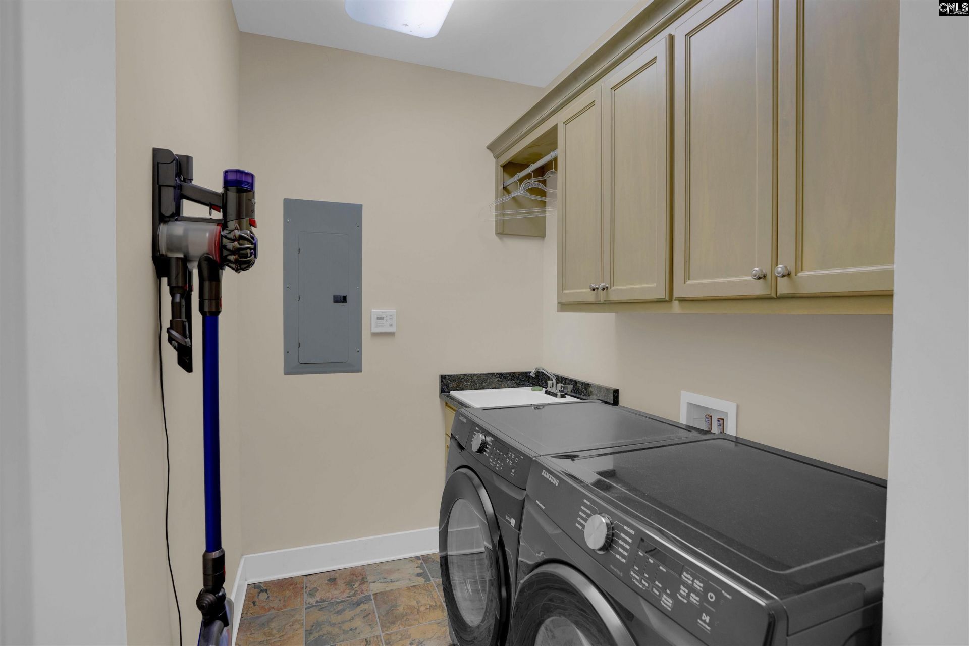 4097 Snaffle Bit Drive Photo 25