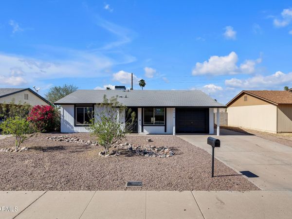 2016 W HERMOSA Drive, Tempe, AZ 85282