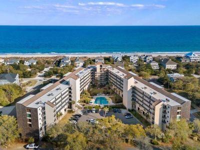 423 Parker Dr., Pawleys Island, SC 29585