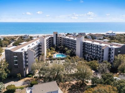 423 Parker Dr., Pawleys Island, SC 29585