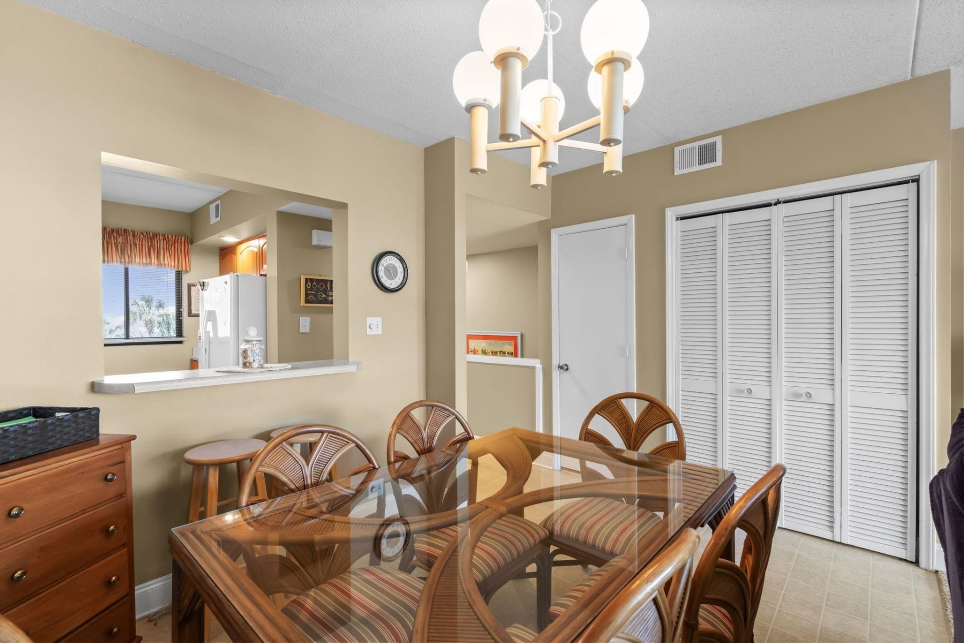 423 Parker Dr. Photo 21