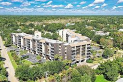 423 Parker Dr. photo 4