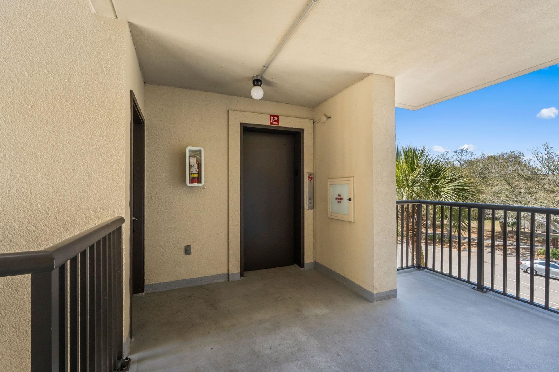 423 Parker Dr. Photo 40
