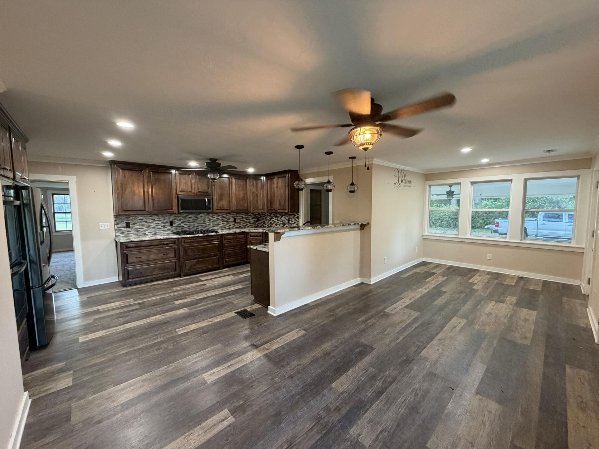 9439 Charleston Highway Photo 12