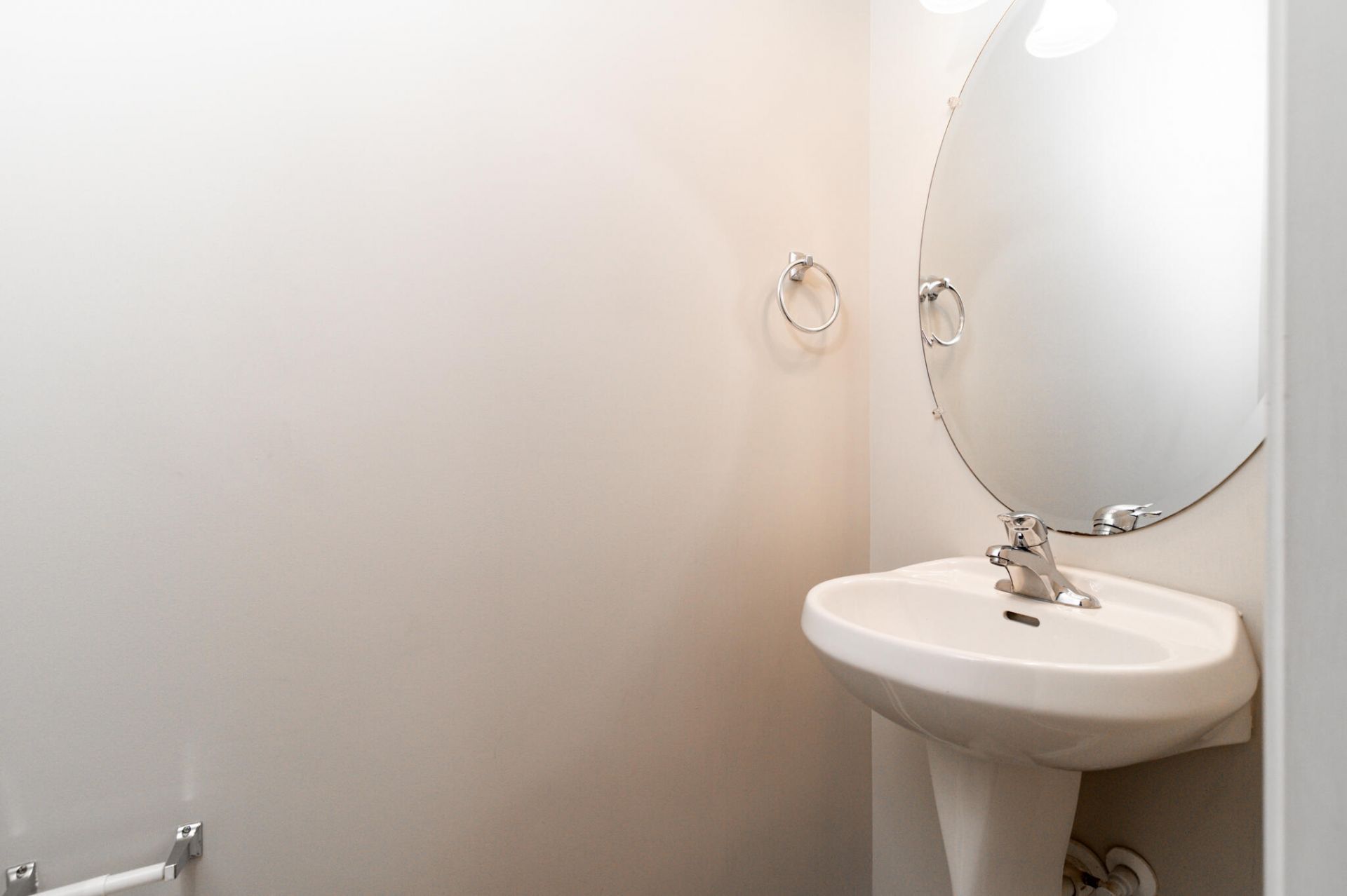 9714 Tackle Street Photo 12