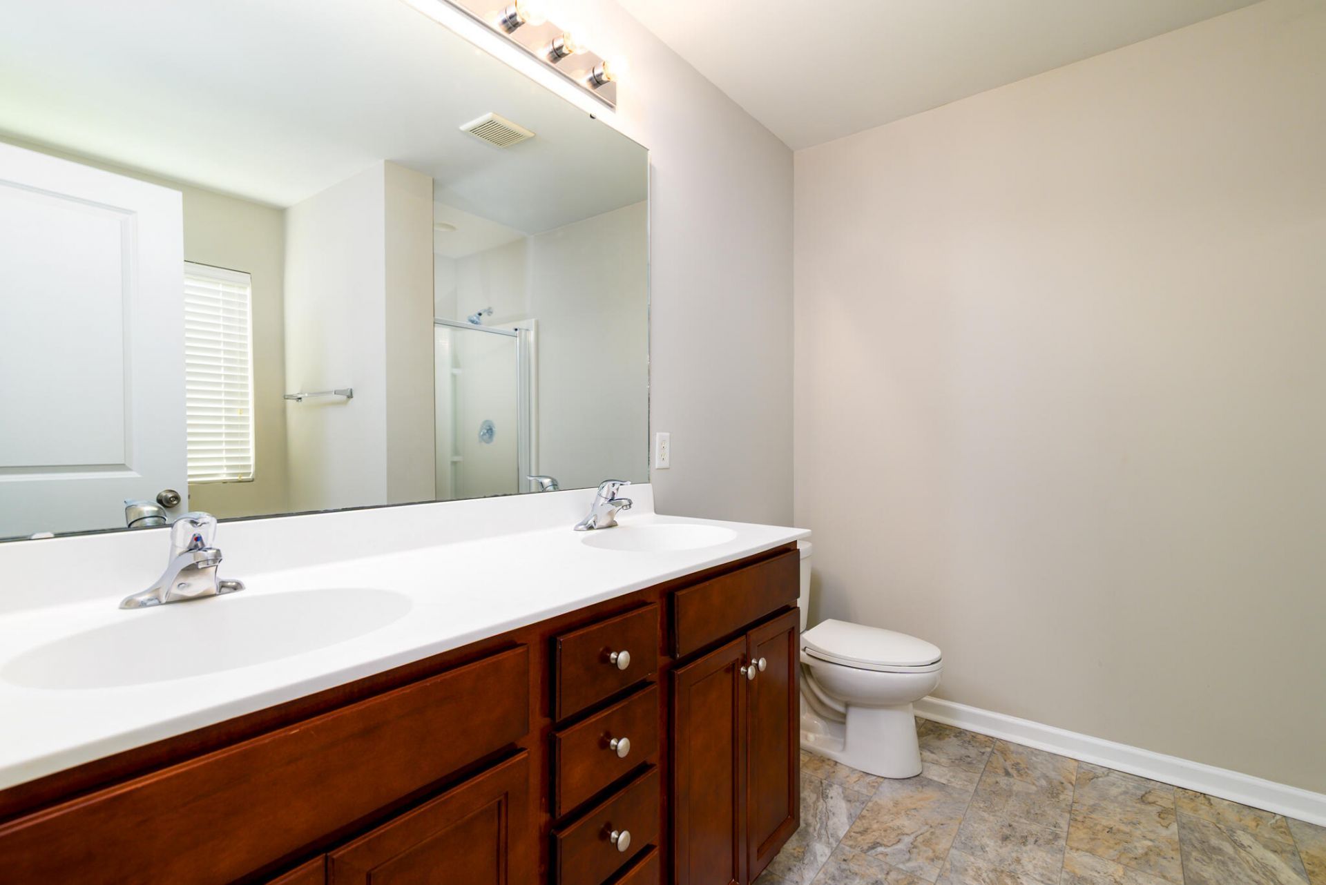 9714 Tackle Street Photo 16