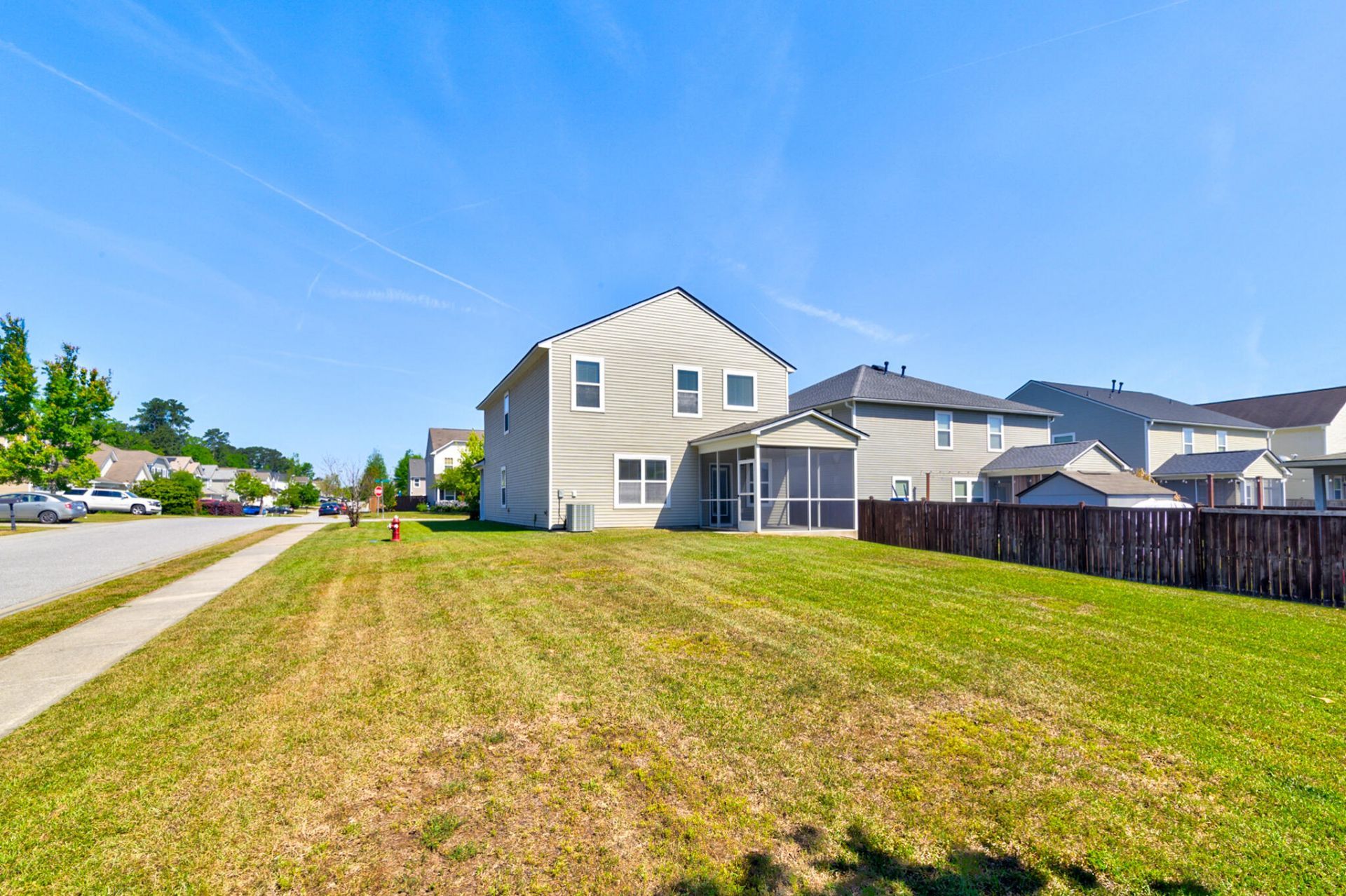 9714 Tackle Street Photo 26