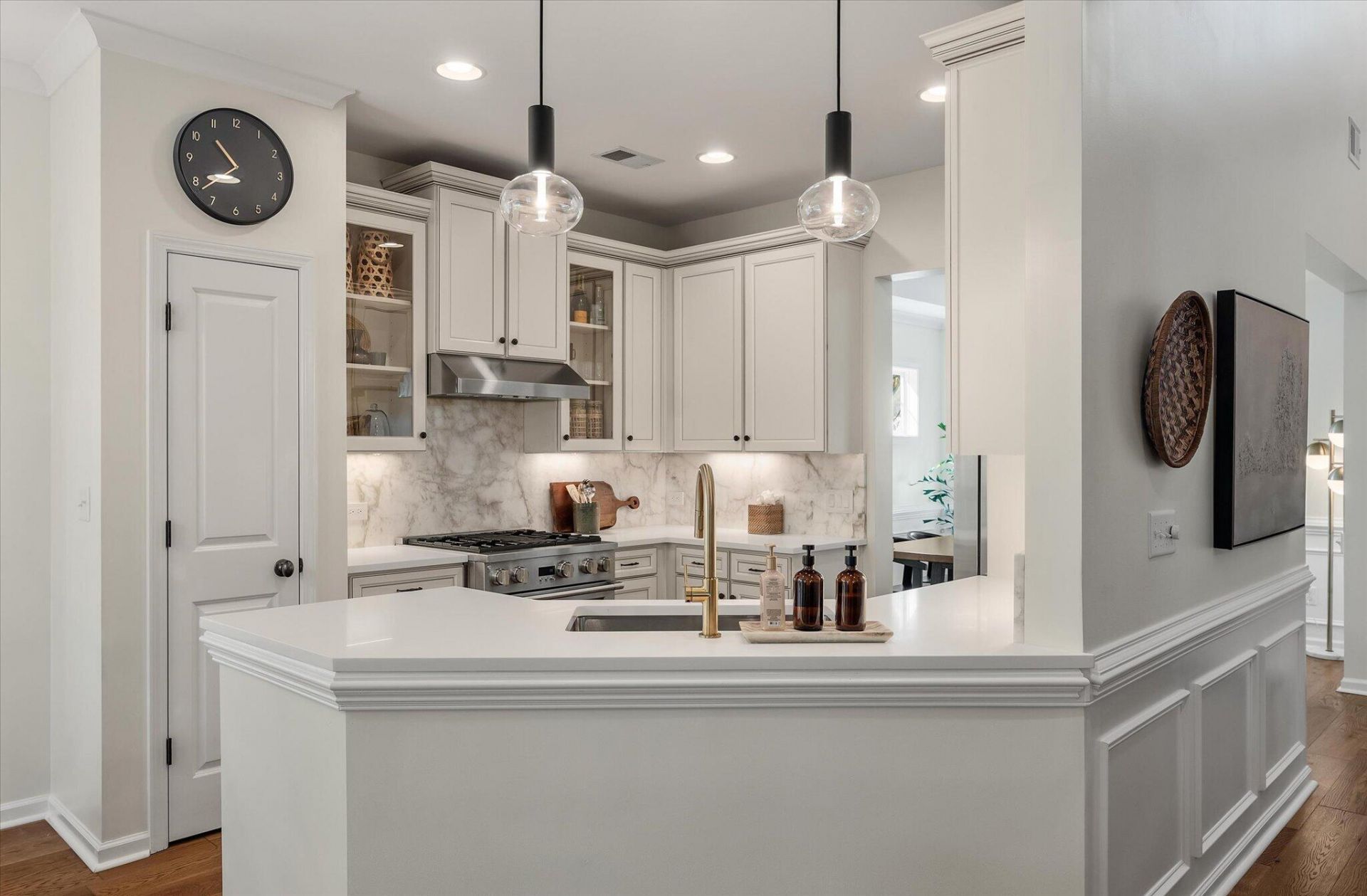 454 Sanders Farm Lane Photo 14