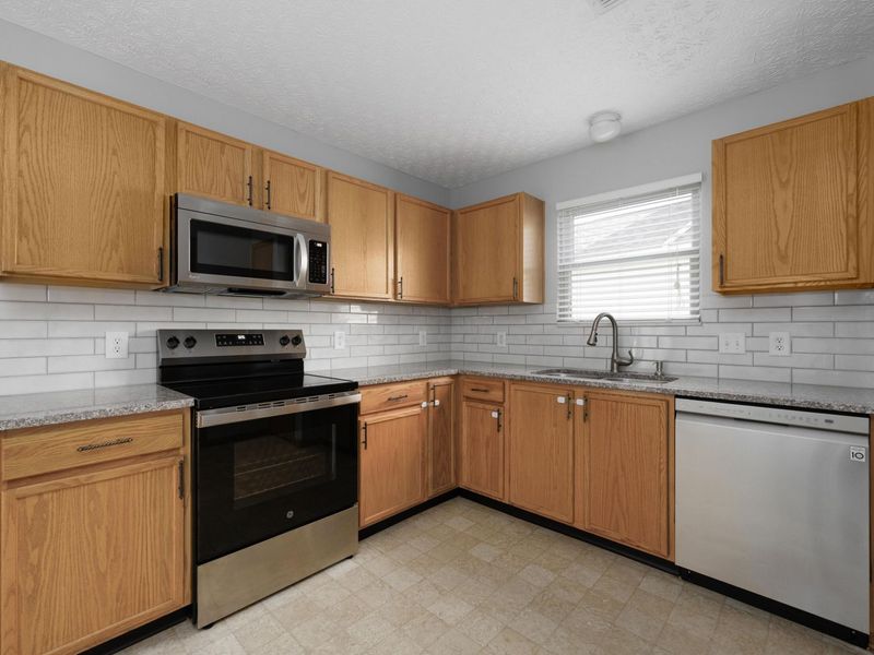 664 Penn Street, Unit 73, Galloway, OH 43119 Photo 13