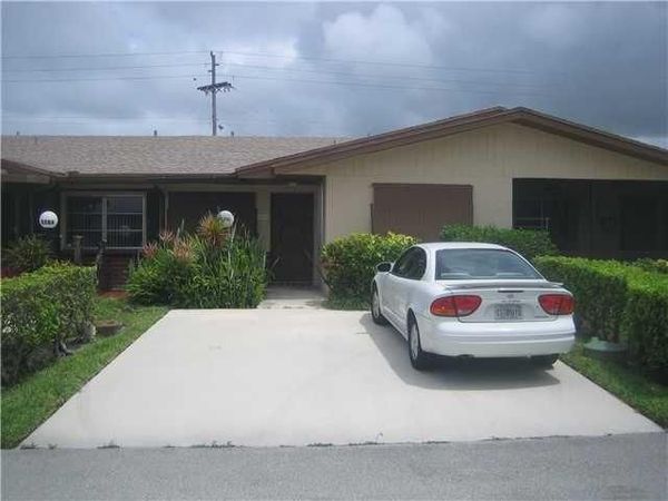 5790 Wanda Lane, Delray Beach, FL 33484