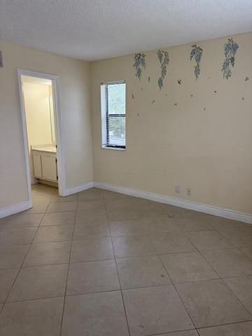 21911 Lake Forest Circle, Unit 201, Boca Raton, FL 33433 Photo