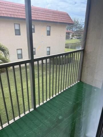 21911 Lake Forest Circle, Unit 201, Boca Raton, FL 33433 Photo