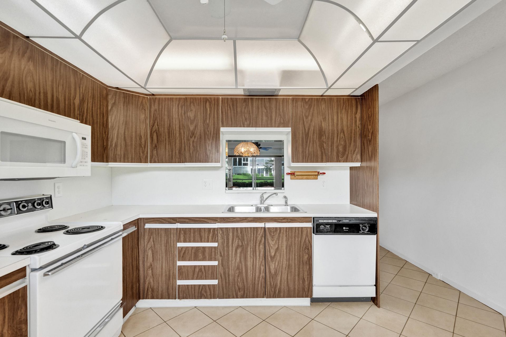 2303 Lucaya Lane, Unit E1, Coconut Creek, FL 33066 Photo