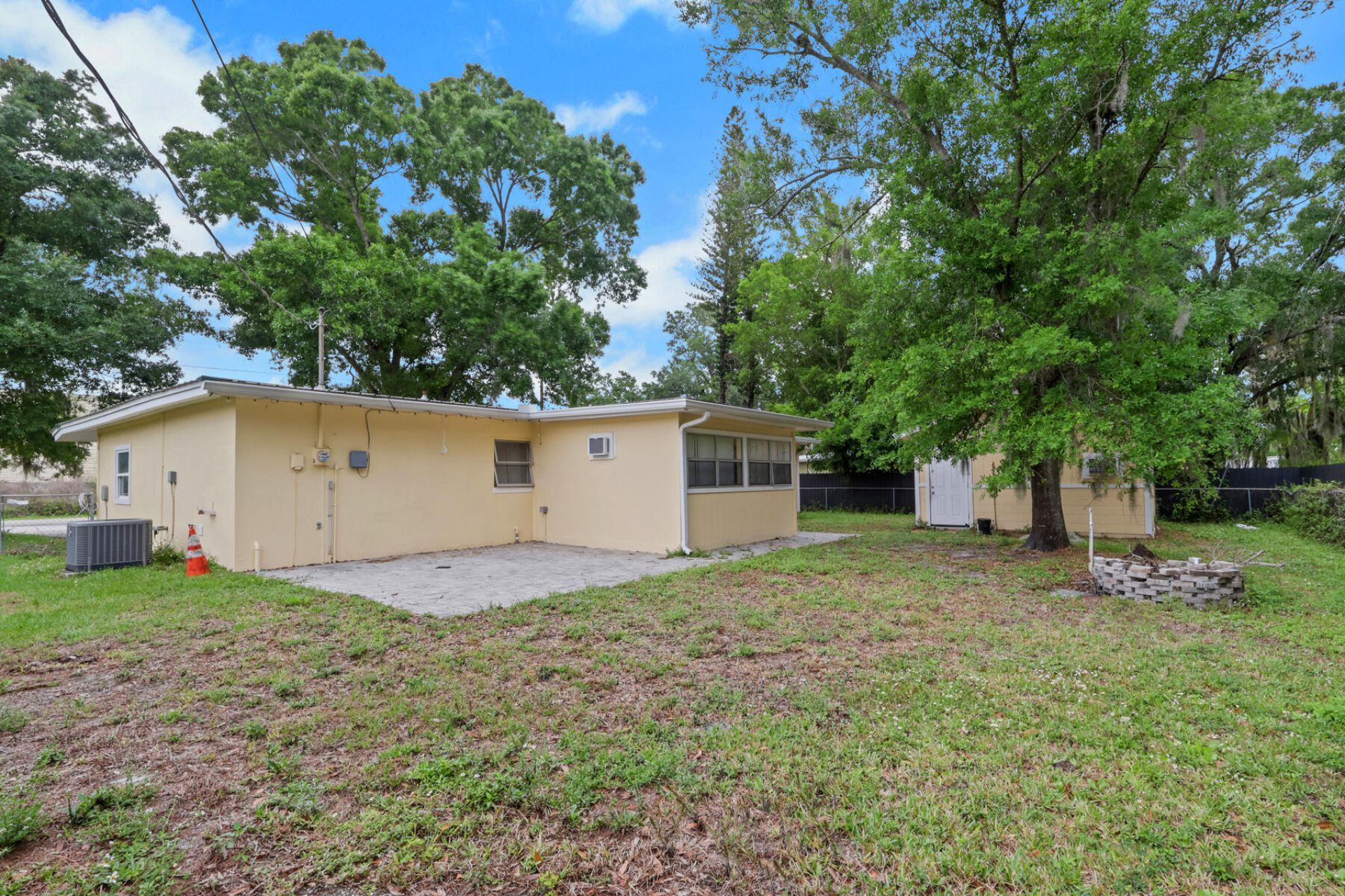 155 Meta Street, Fort Myers, FL 33905 Photo