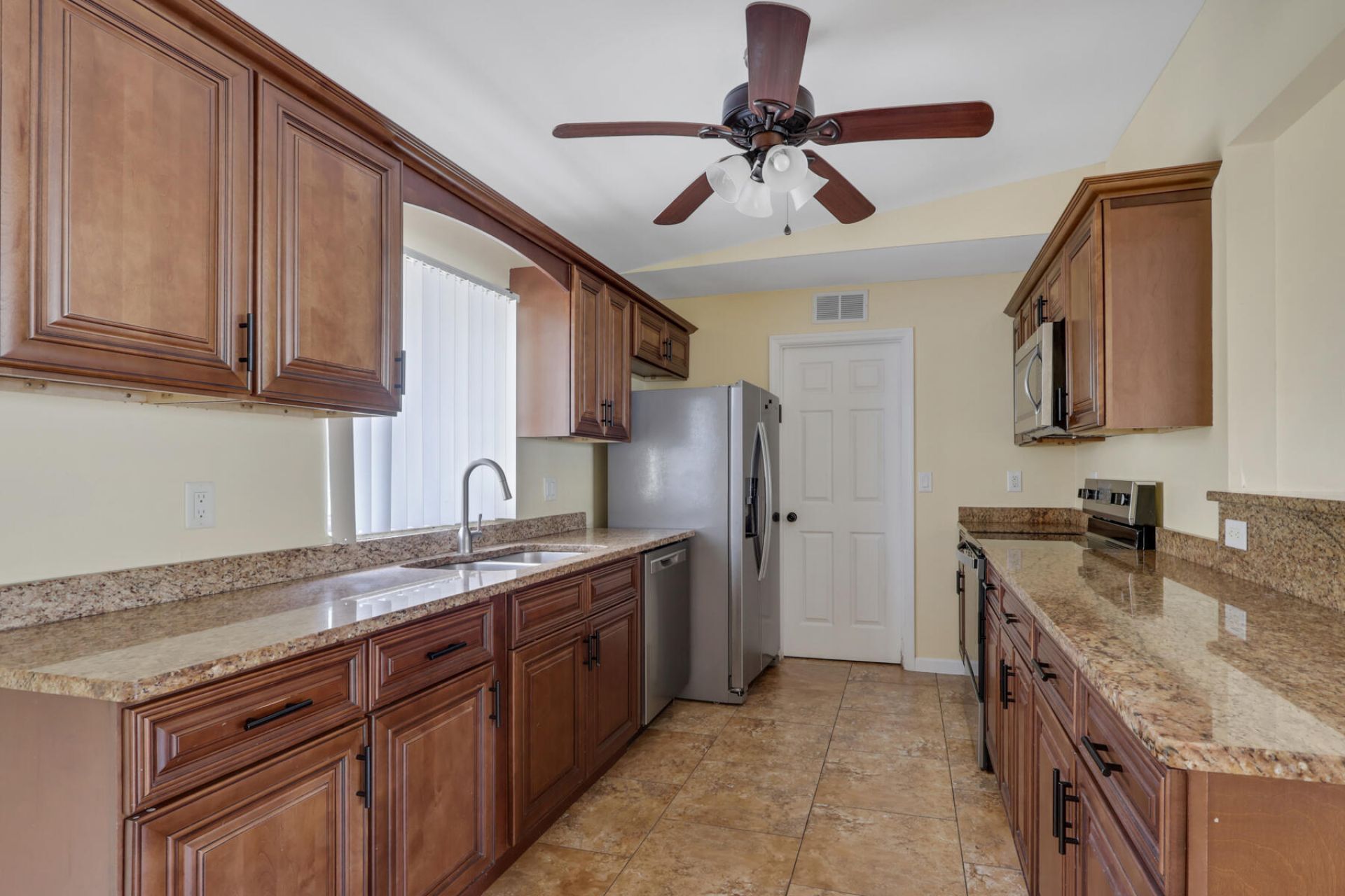 155 Meta Street, Fort Myers, FL 33905 Photo