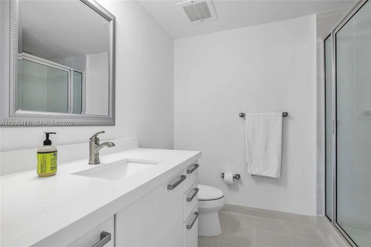 185 SW 7th St, Unit 3611, Miami, FL 33130 Photo