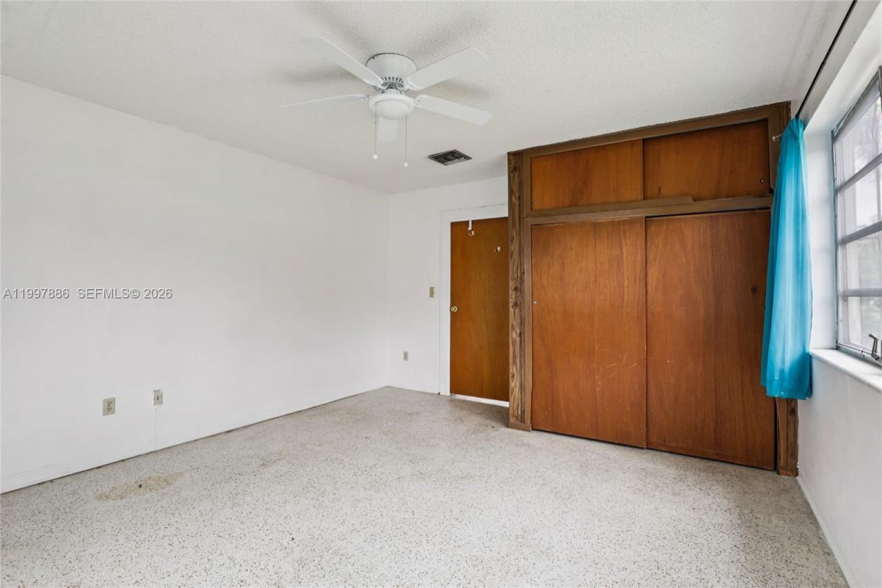 4756 SW 7th St, Miami, FL 33134 Photo