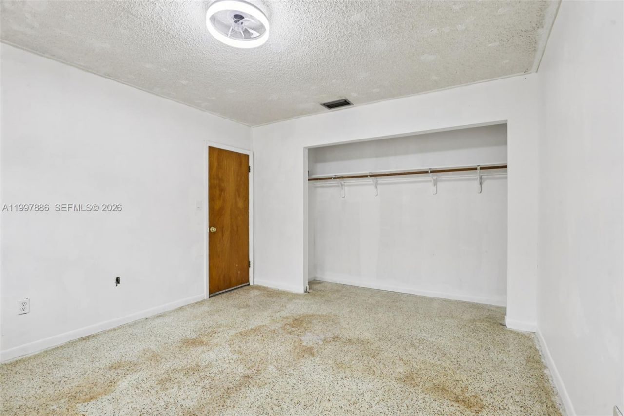 4756 SW 7th St, Miami, FL 33134 Photo