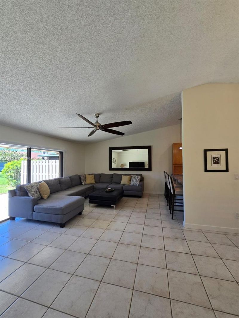 5 Rogart Cir , Unit 5, Boynton Beach, FL 33426 Photo