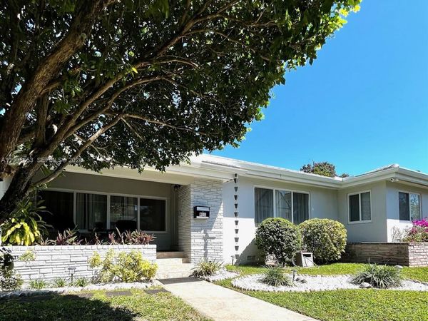 411 Alesio Ave, Coral Gables, FL 33134