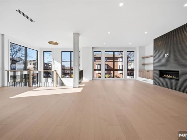 117 Henry Street A, Unit A, PALISADES PARK, NJ 07650