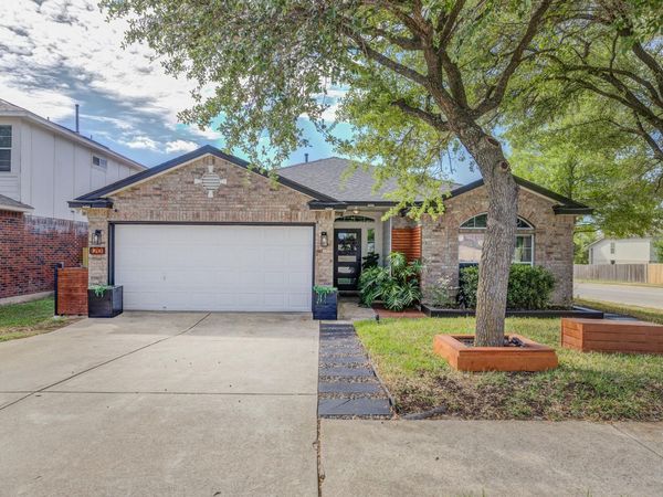 1201 N Darjeeling DR, Pflugerville, TX 78660