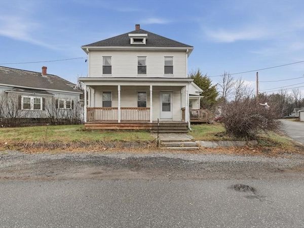 8 Highland Street, Clinton, MA 01510