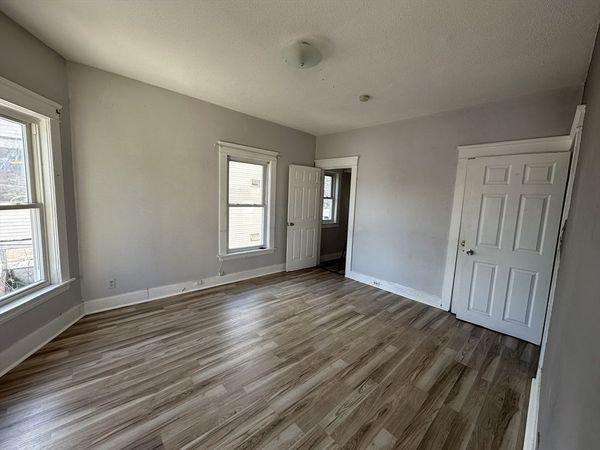 124 Kendall St, Unit 2, Framingham, MA 01702