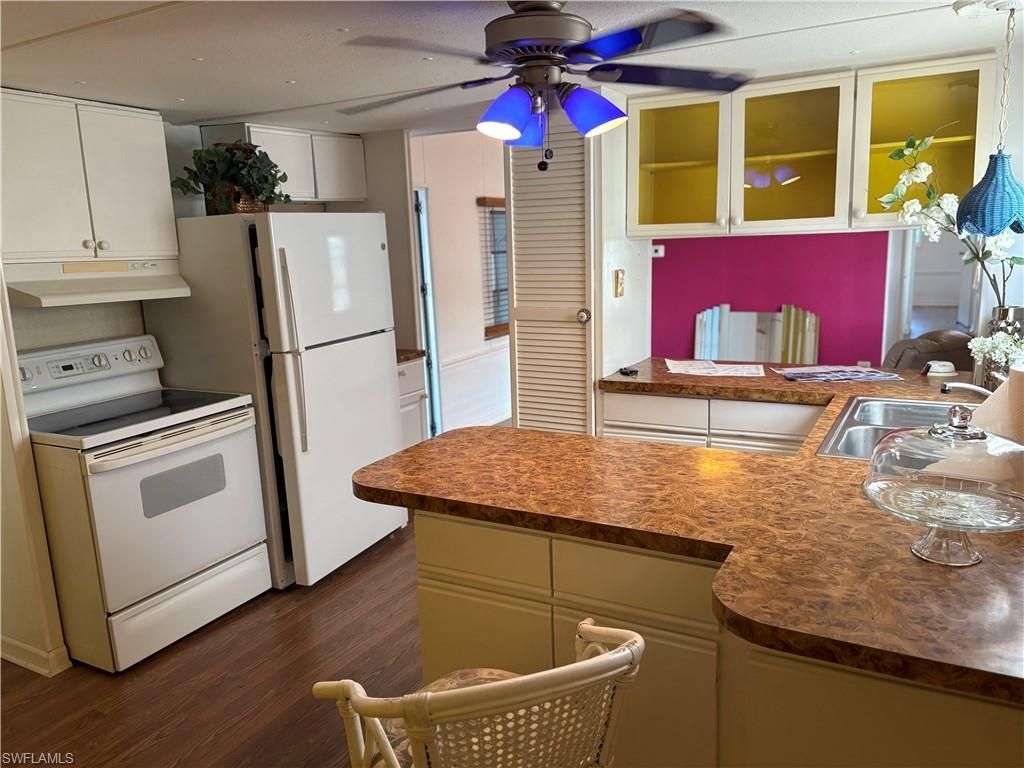 55 Moorhead Mnr, Unit 55, Naples, FL 34112 Photo