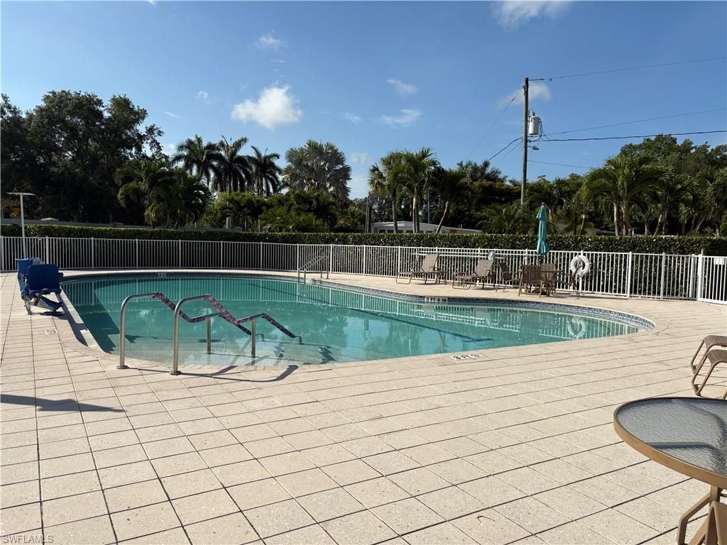 55 Moorhead Mnr, Unit 55, Naples, FL 34112 Photo
