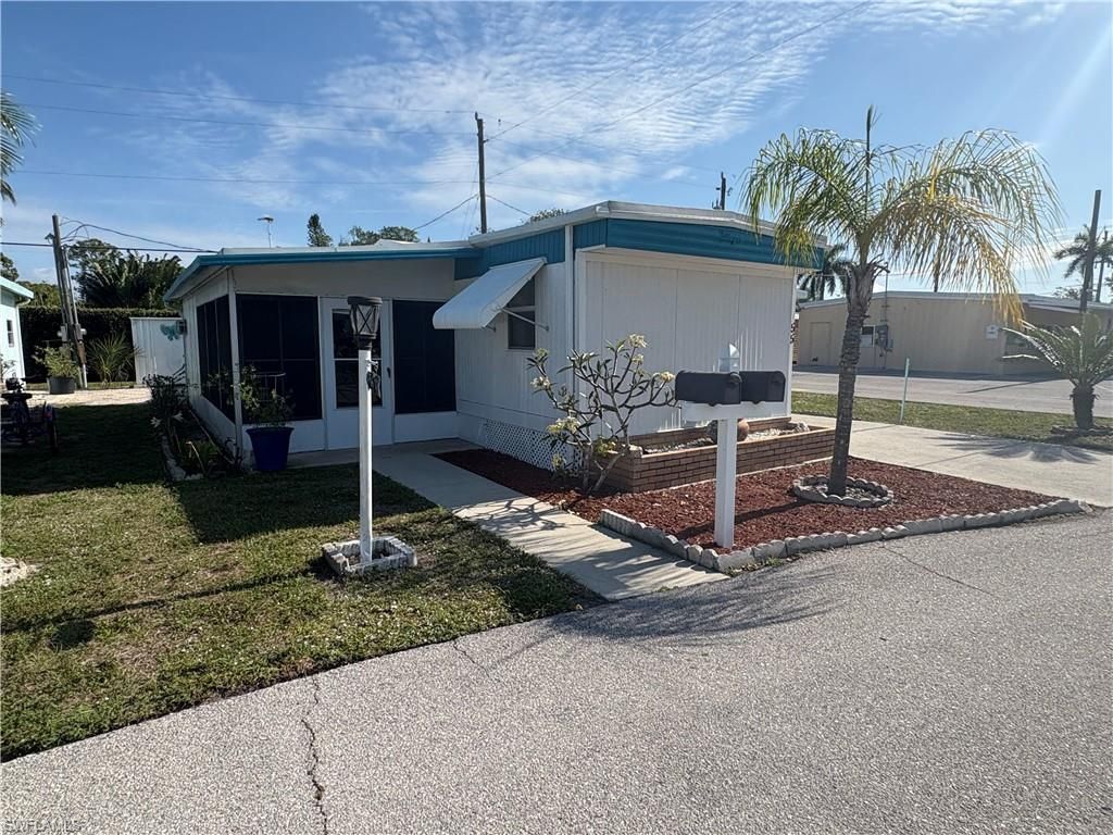 55 Moorhead Mnr, Unit 55, Naples, FL 34112 Photo