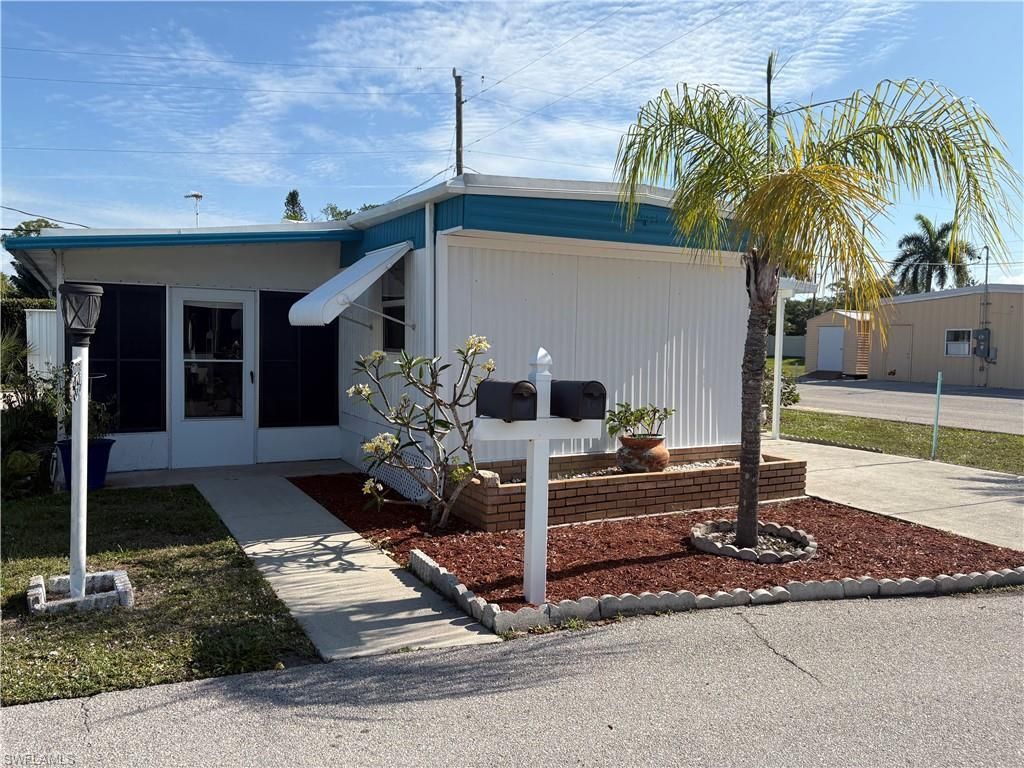 55 Moorhead Mnr, Unit 55, Naples, FL 34112 Photo