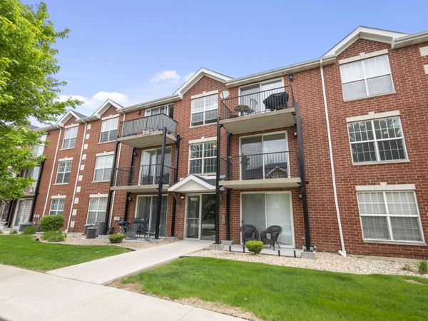 16641 S Liberty Circle, Unit 2S, Orland Park, IL 60467