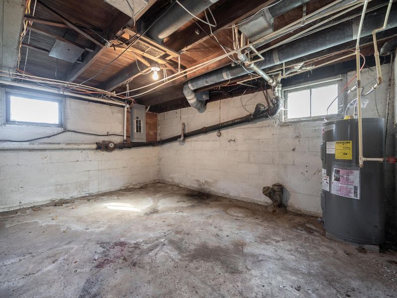 912 E Market Street , Washington Court House, OH 43160 Photo 32