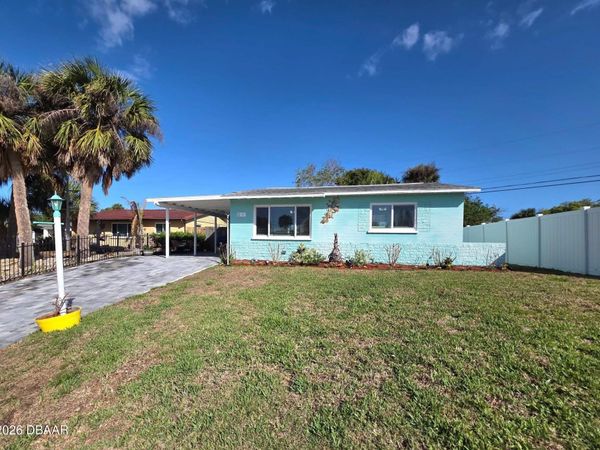 49 Seaside Drive, Ormond Beach, FL 32176