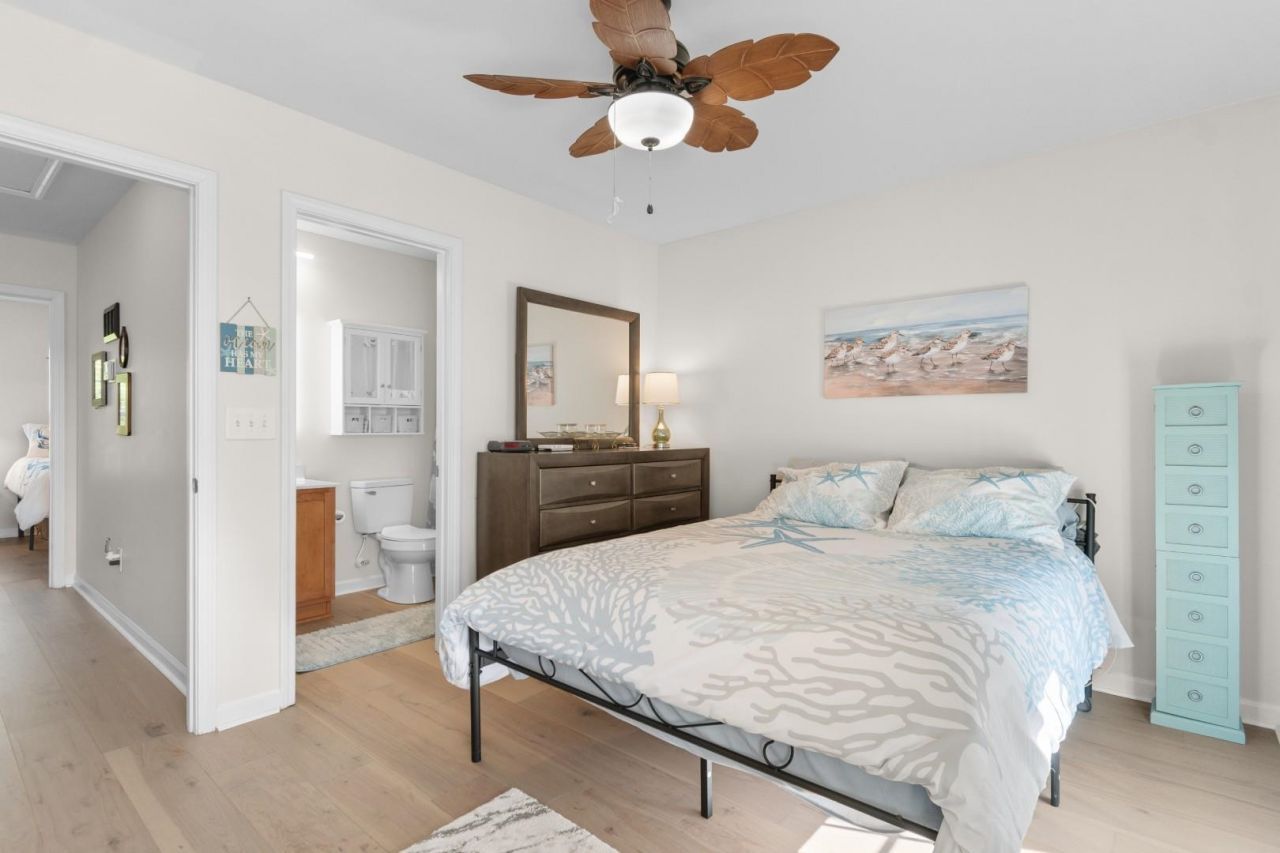 4668 Livorn Loop Photo 13