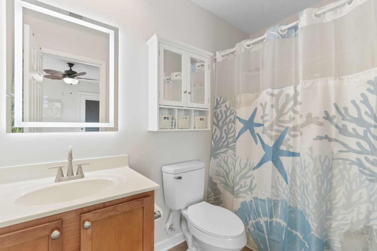 4668 Livorn Loop Photo 14